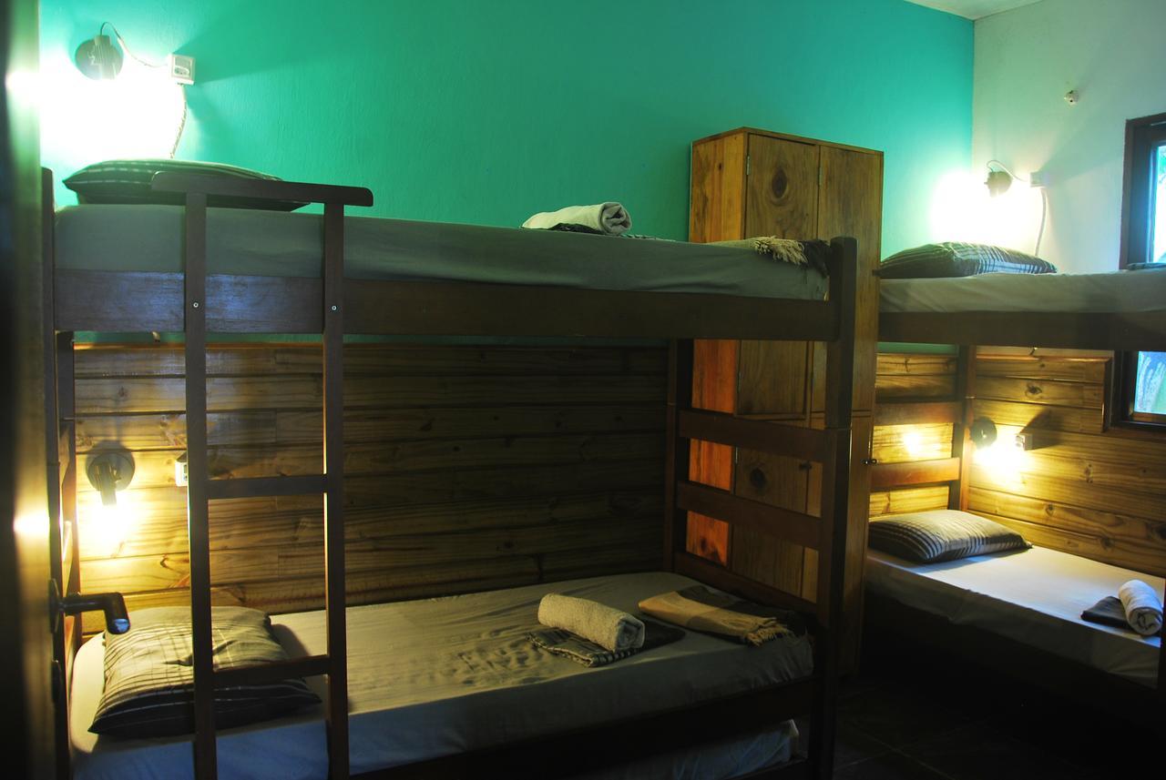 Samblumba Hostel Trindade Триндаді Екстер'єр фото