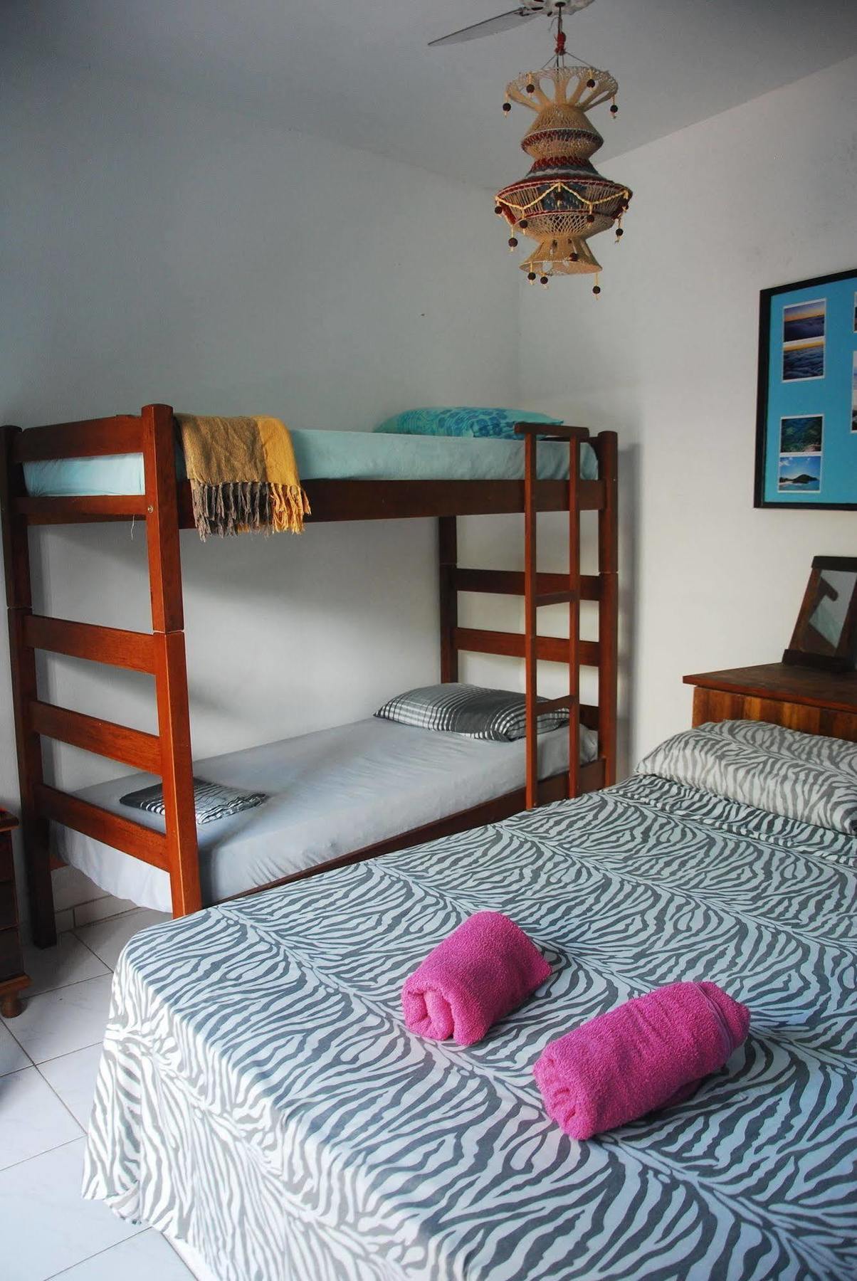 Samblumba Hostel Trindade Екстер'єр фото